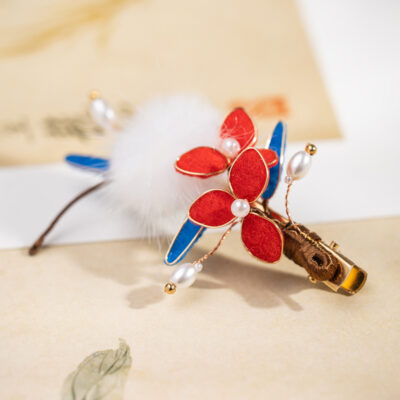 Traditional-Style Hair Accessories Winter Fuzzy Ball Hair Clips Handmade Velvet Hanfu Hair Ornaments