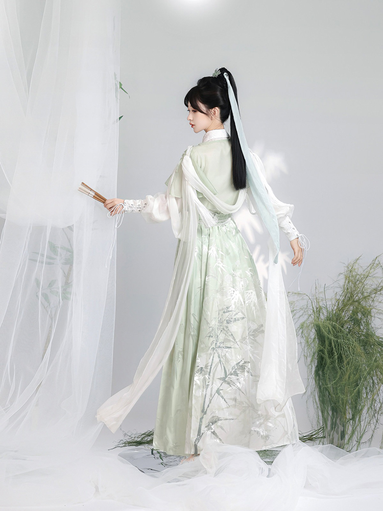 Women Martial Arts Hanfu Chinese-Style Bamboo Leaf Wuxia Flowing Attire 