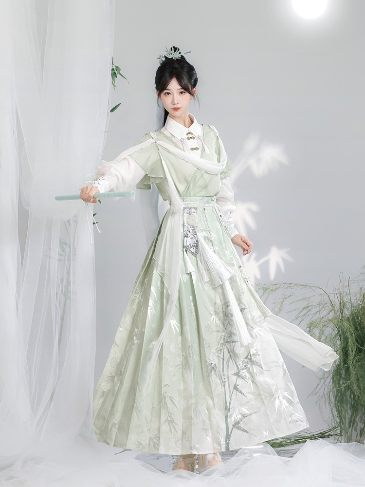 Women Martial Arts Hanfu Chinese-Style Bamboo Leaf Wuxia Flowing Attire 
