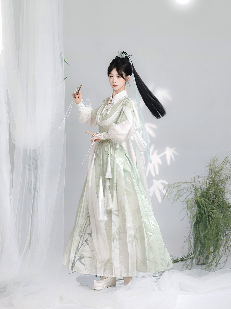 Women Martial Arts Hanfu Chinese-Style Bamboo Leaf Wuxia Flowing Attire 