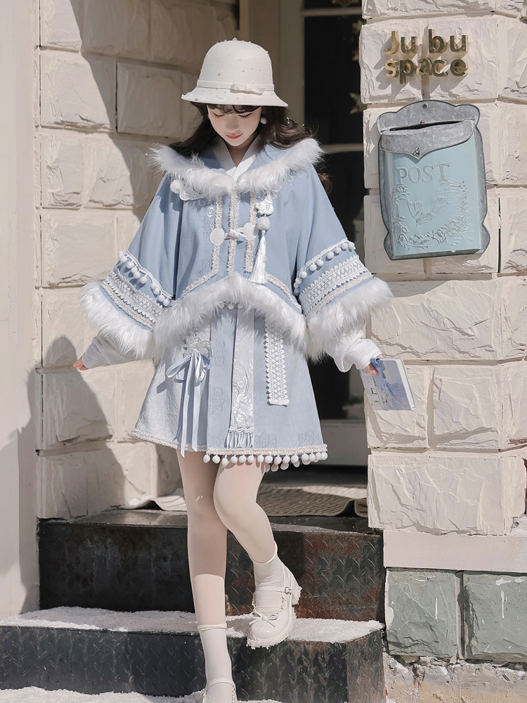 Women Winter Hanfu Blue Fashionable Fluffy Skirt Set