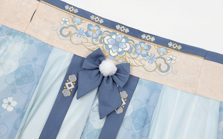 Women's Tang Dynasty Hanfu Winter Thickened Qixiong Shanqun with Shawl