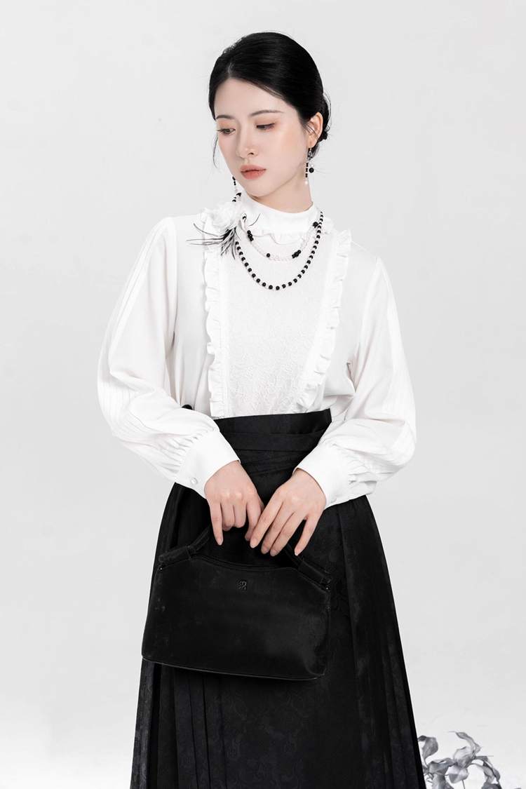 Spring Women Hanfu Set Duijin Jacket Black Mamian Skirt Elegant Style