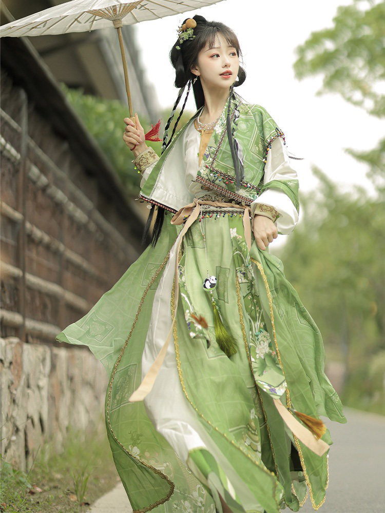 Women Hanfu-inspired Dress Ensemble Exotic-Style Clothing for Spring