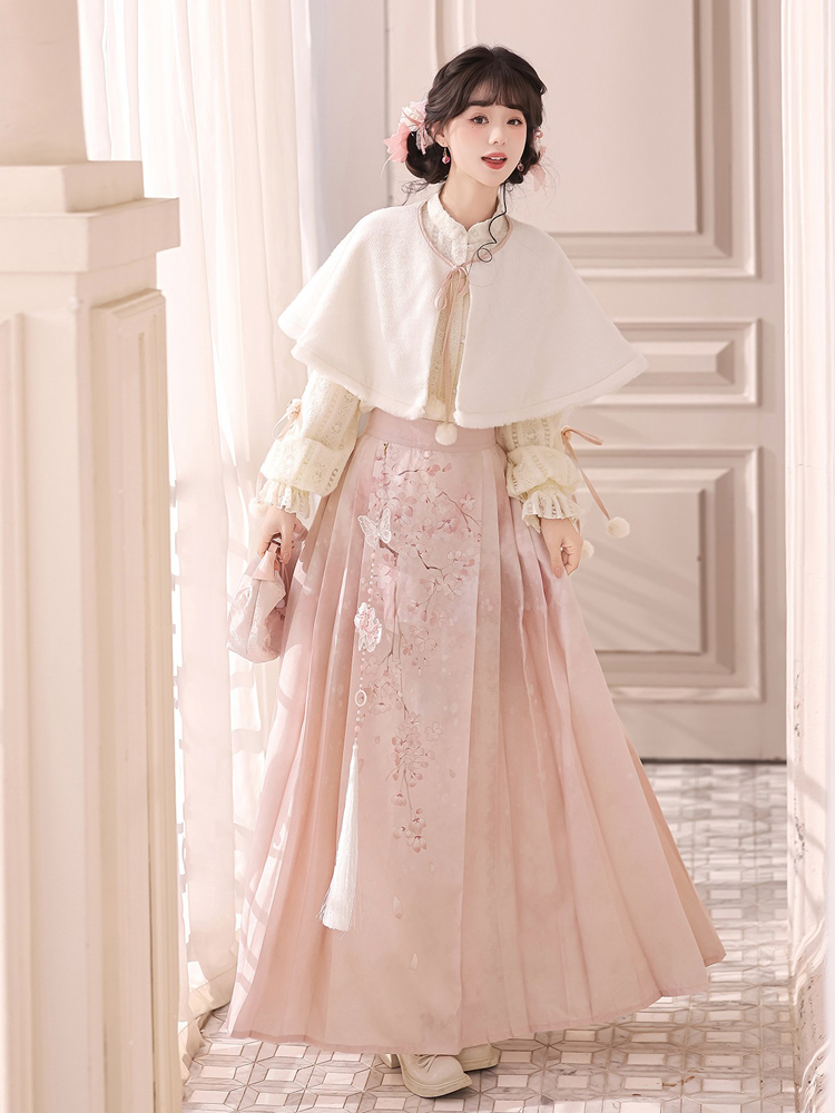 Women Spring Hanfu Ming Dynasty Style Pink Mamian Skirt
