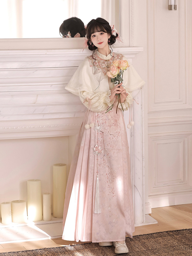 Women Spring Hanfu Ming Dynasty Style Pink Mamian Skirt