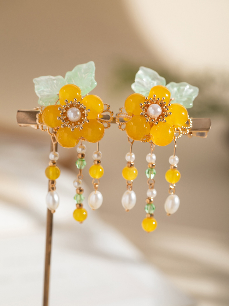 Cheongsam-style Headpiece with Yellow Flowers Hanfu Children's Hair Clip