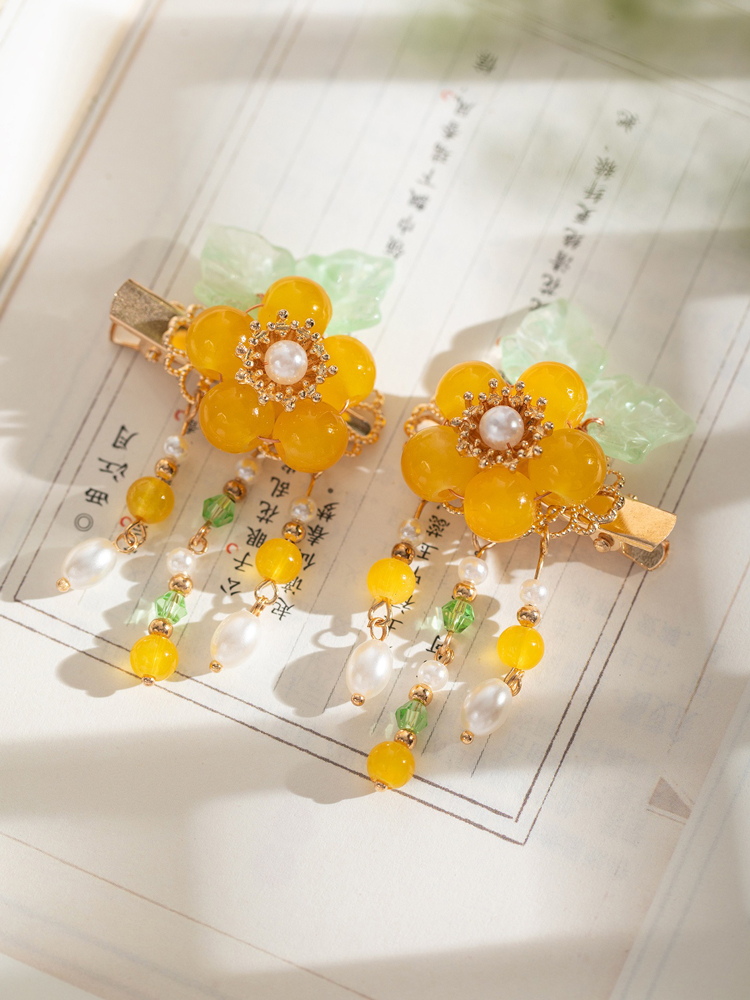 Cheongsam-style Headpiece with Yellow Flowers Hanfu Children's Hair Clip