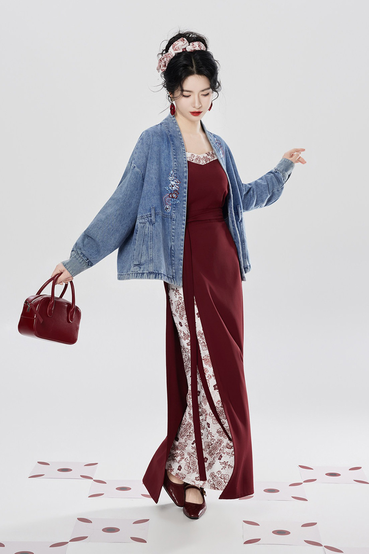 Fashion Hanfu Denim Jacket with Song Dynasty Aesthetic for Women Daily Wear
