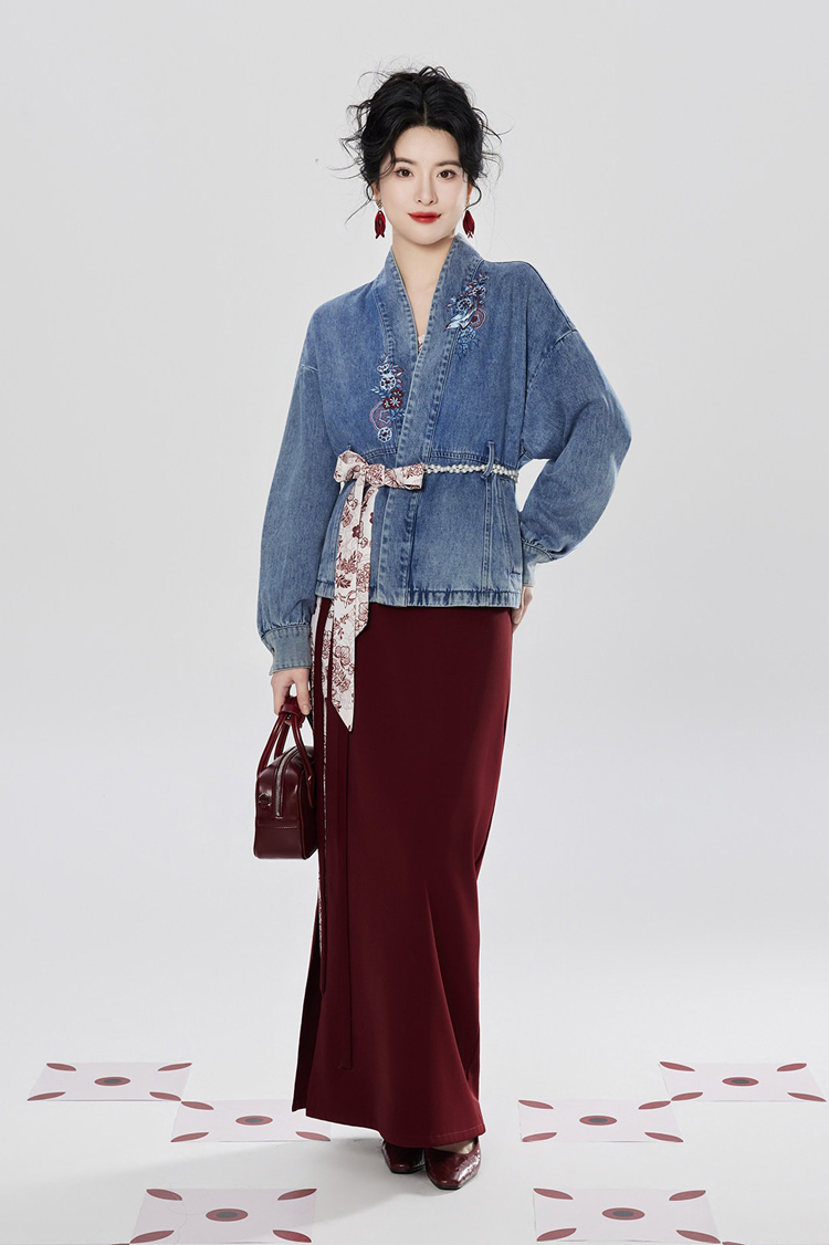 Fashion Hanfu Denim Jacket with Song Dynasty Aesthetic for Women Daily Wear