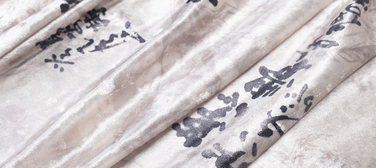 Fashiona Hanfu with Traditional Calligraphy Elements Women Streetwear New Trend