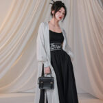 Fashionable Women Hanfu Inspired Outfit Songku for Spring