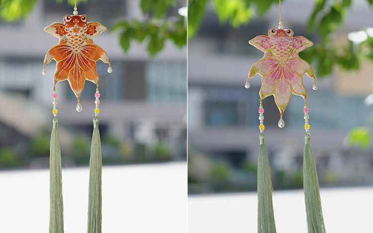 Hanfu Goldfish Pendant with Double-Sided Contrasting Embroidery Classic Accessories