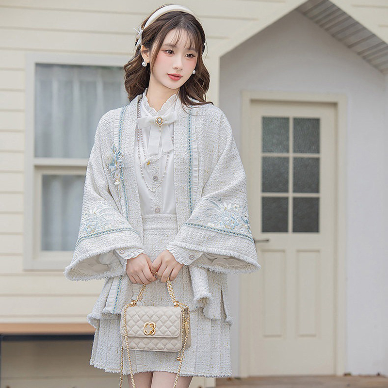 Ming-Dynasty-Style-Hanfu-Set-Fashionable-Pleated-Skirt-for-Girls-Everyday-Spring-Wear-1 Mu Jin (木槿) 2