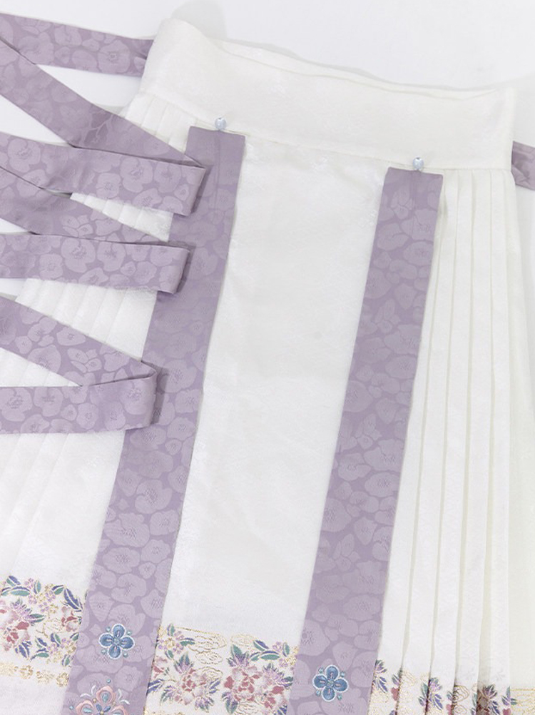 Ming Dynasty Women Hanfu Set Round-Neck Aoqun Set