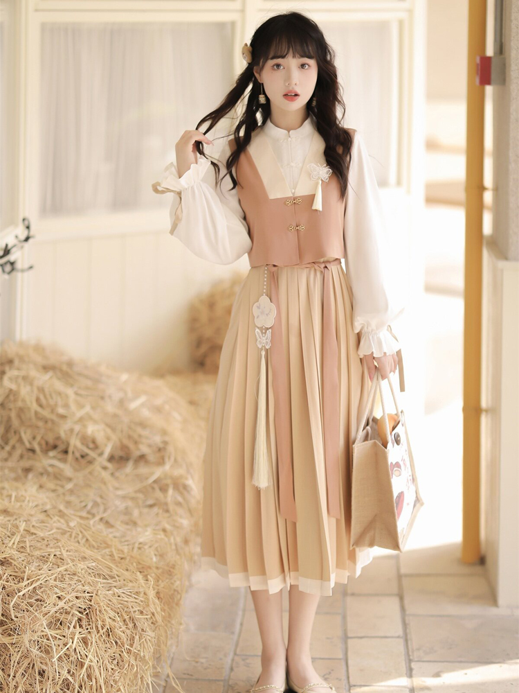 Modern Everyday Hanfu Spring Dress with Vest Vintage Set