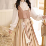 Modern Everyday Hanfu Spring Dress with Vest Vintage Set