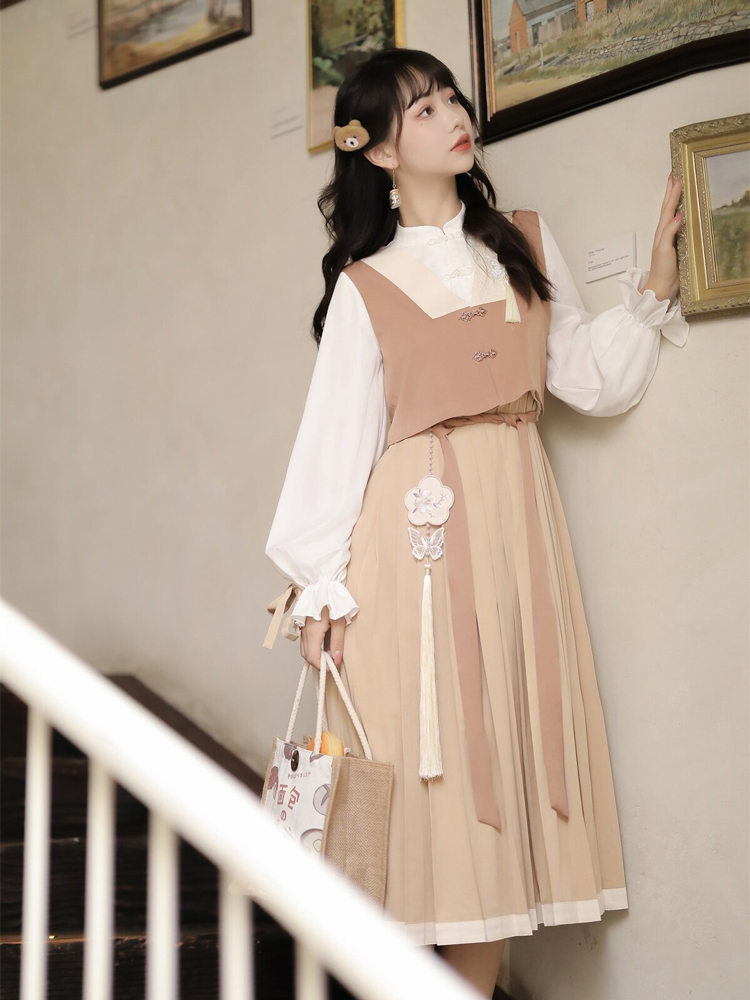 Modern Everyday Hanfu Spring Dress with Vest Vintage Set
