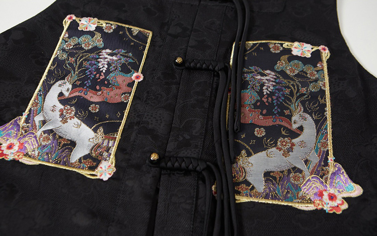 Modern Woman Ming Dynasty Style Short Hanfu Mamian Qun