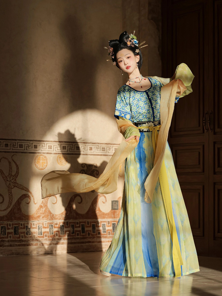 New Women Tang Dynasty Hanfu Qiyao Ruqun Spring Classical Dress
