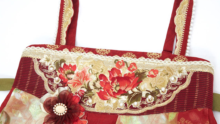 Tang Dynasty Women High-End Red Hanfu Qixiong Shanqun