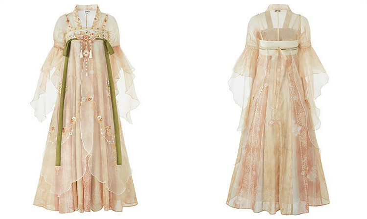 Tang Style Teenage Girl Qixiong Shanqun Modern Take on Traditional Chinese Summer Hanfu