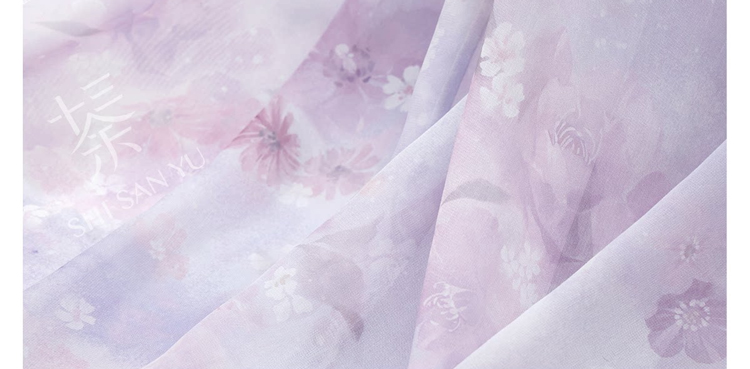 Women Long Song Dynasty Style Hanfu with Embroidered Gradient-Patterned Wide Sleeves