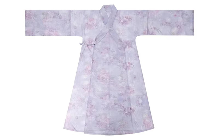 Women Long Song Dynasty Style Hanfu with Embroidered Gradient-Patterned Wide Sleeves
