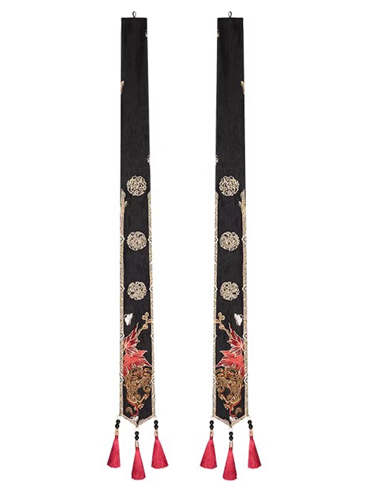 Women Ming Dynasty Hanfu Noble Mamian Qun Ensemble for Horse Year