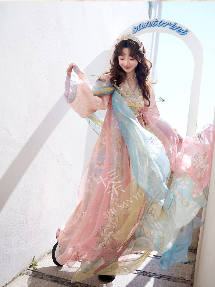 Women Tang Dynasty Hanfu Qixiong Shanqun Pink Iridescent Set