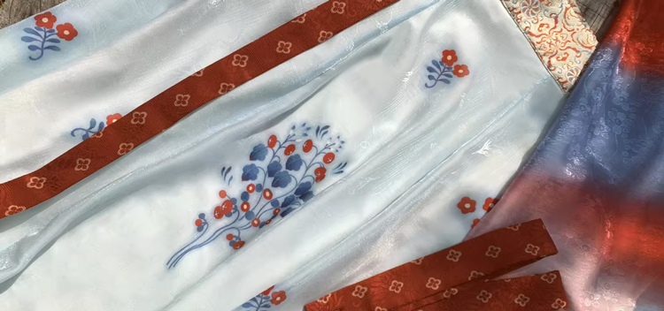 Classic Tang Dynasty Spring Red Hanfu Set in Tencel