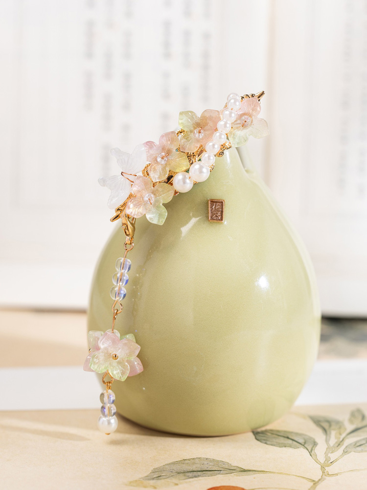 Classic-style Women Hair Clips Hanfu-inspired Tassel Hair Accessories Cute Butterfly and Flower Clips Graceful Butterfly