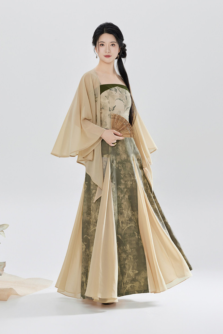 Women Fashion Modernized Hanfu Inspired by Song Dynasty Attire