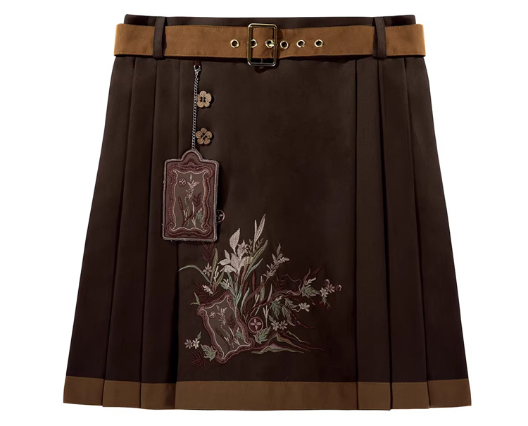 Women Fashionable Ming Dynasty Inspired Hanfu Forest Themed Spring Set