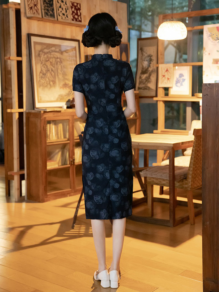 Women Navy Blue Vintage Short-Sleeve Qipao for Everyday Spring Wear