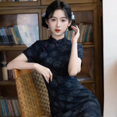 Women Navy Blue Vintage Short-Sleeve Qipao for Everyday Spring Wear