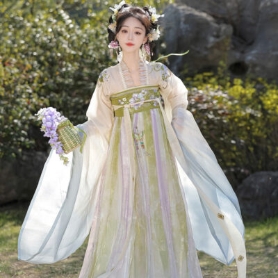 Women Spring Qixiong Shanqun Set with Wide Sleeves