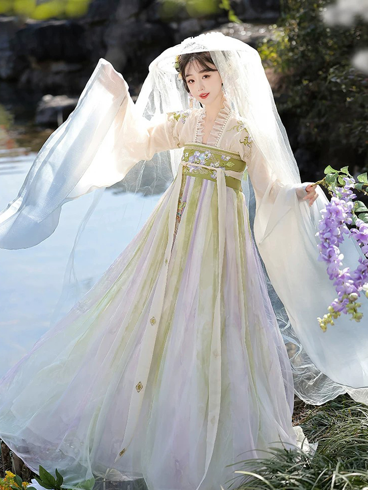 Women Spring Qixiong Shanqun Set with Wide Sleeves