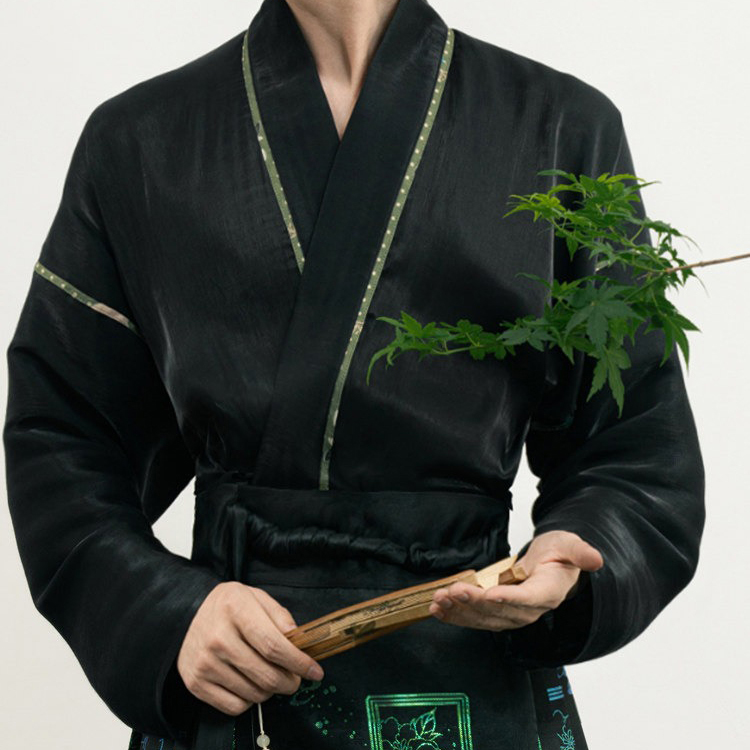 Modern Men Hanfu Ming Dynasty Style Ma Mian Skirt in Green