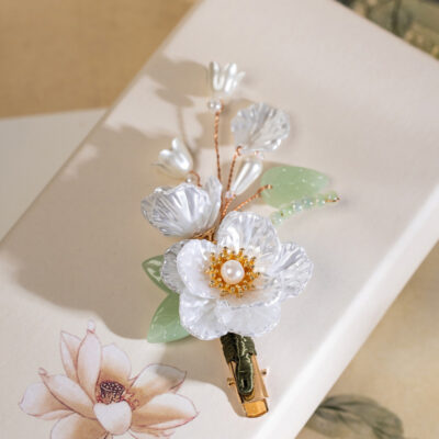Women Classic Camellia Hair Clips Cute and Fresh Style