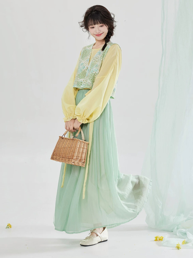 Women Spring Tang-Style Hanfu Round-Neck Top for Casual Everyday Wear