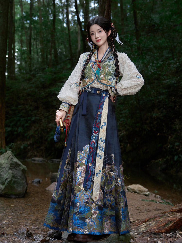 Ming Dynasty Style Women Set Unique Style The Lost Tomb Theme