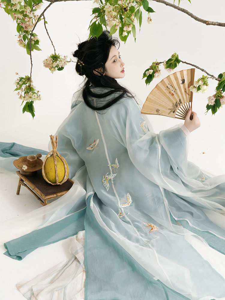Women Wuxia-Style Hanfu Song Dynasty-Inspired Wide-Sleeved Elegant Couple Set